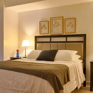 Apartamento 2br- Ac- Wifi- Safe - Smart Tv- Hotwater.